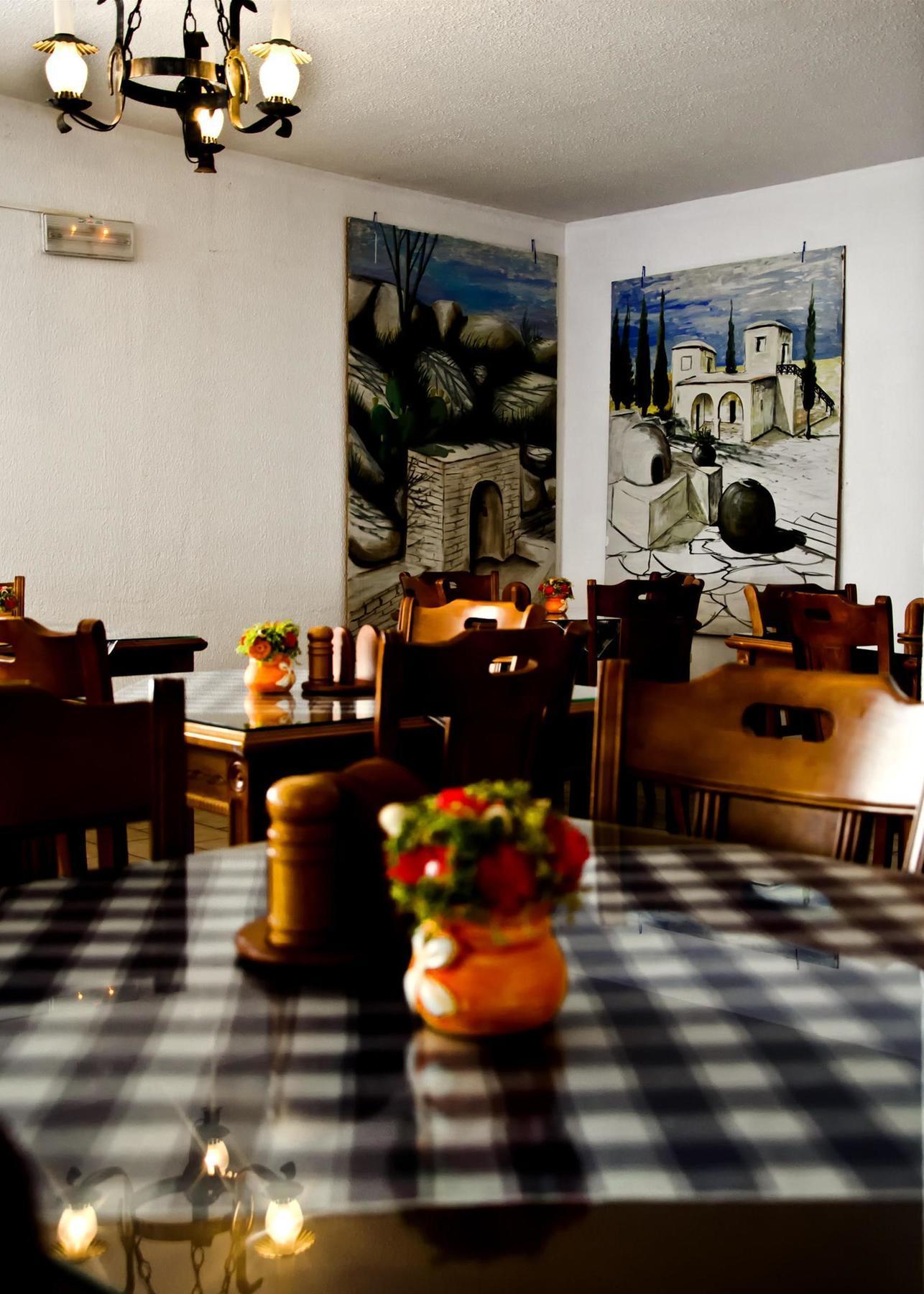 ลาร์โค โฮเต็ล Hotel ลาร์นาคา ภายนอก รูปภาพ